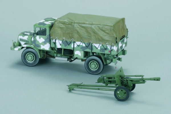 ZiS - 3