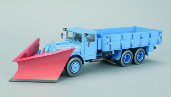 PKG 99 - TATRA 111 valník se sněžným šípem